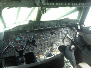concorde cockpit